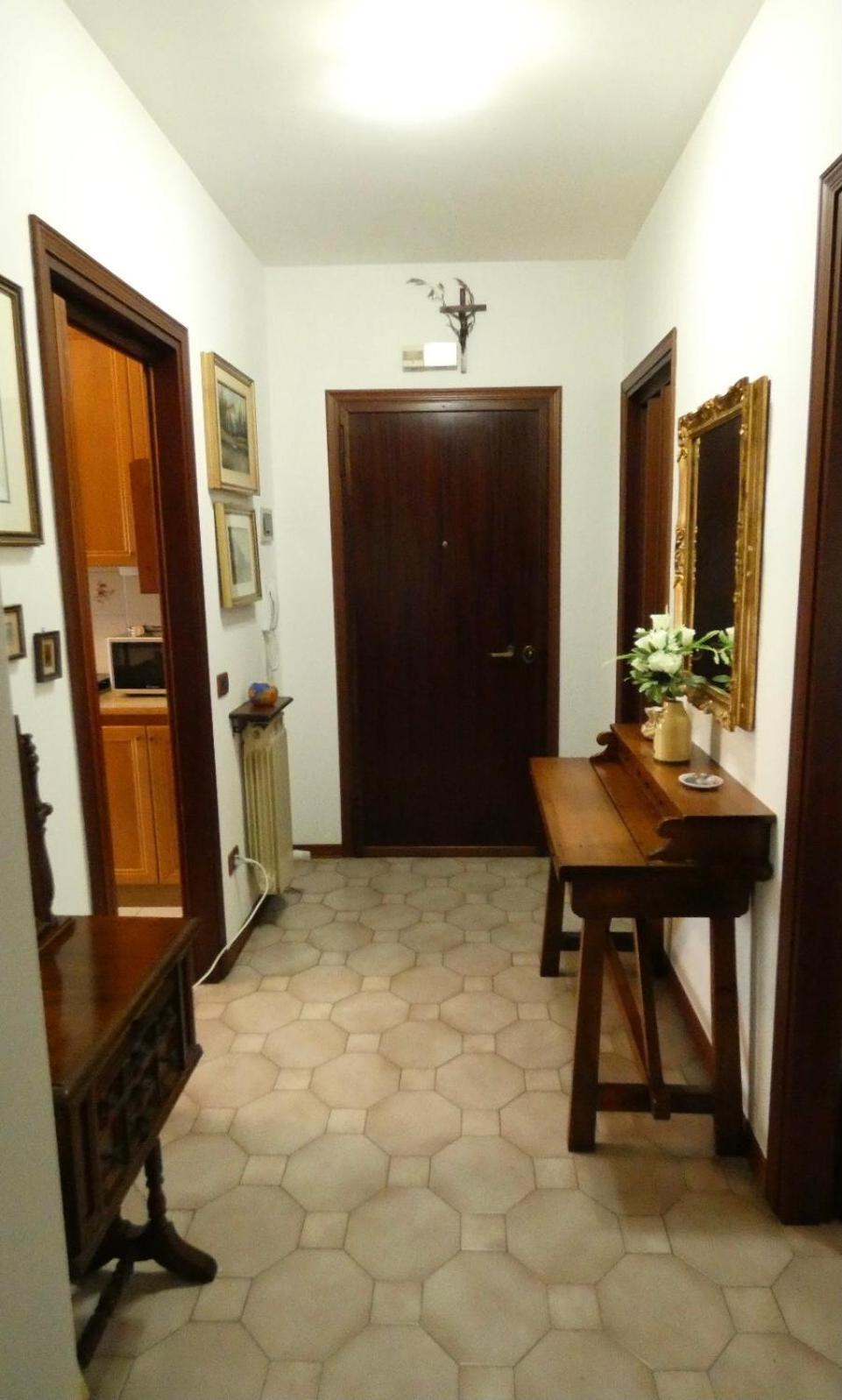 Lily Rose House Apartment ฟาวาโร เวเนโต ภายนอก รูปภาพ